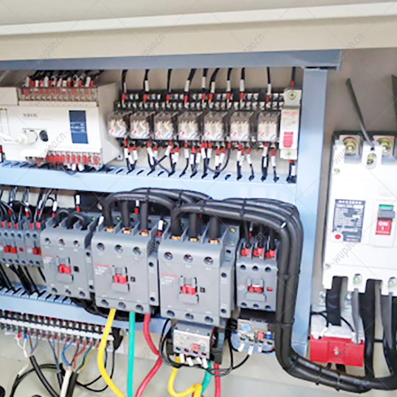 霧炮使用觸摸屏控制